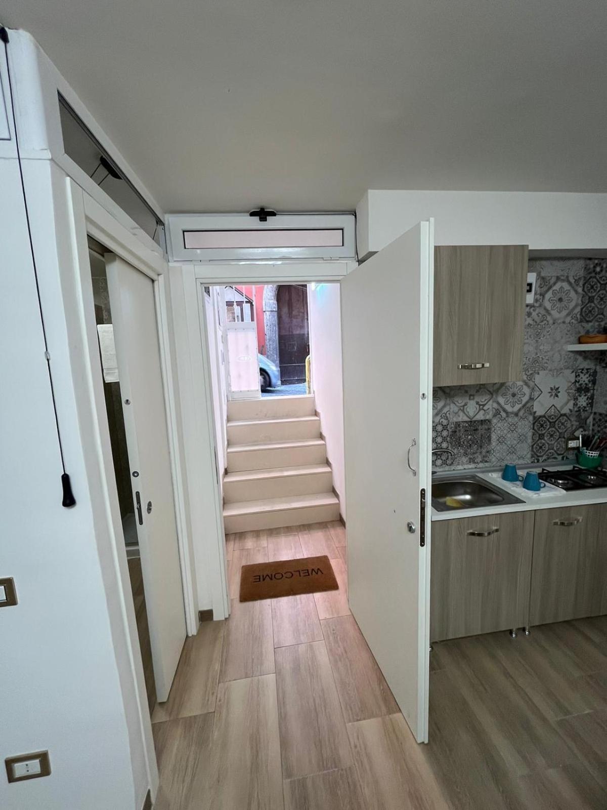 Apartamento Brother'S 50 Nápoles Exterior foto